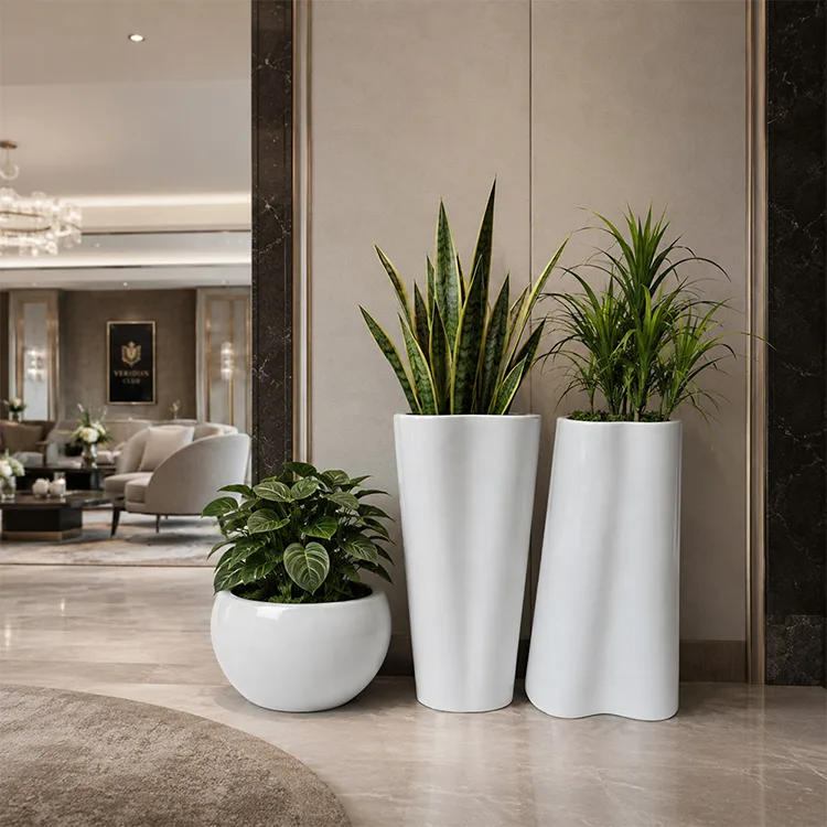 Glanzend witte glasvezel plantenbak
